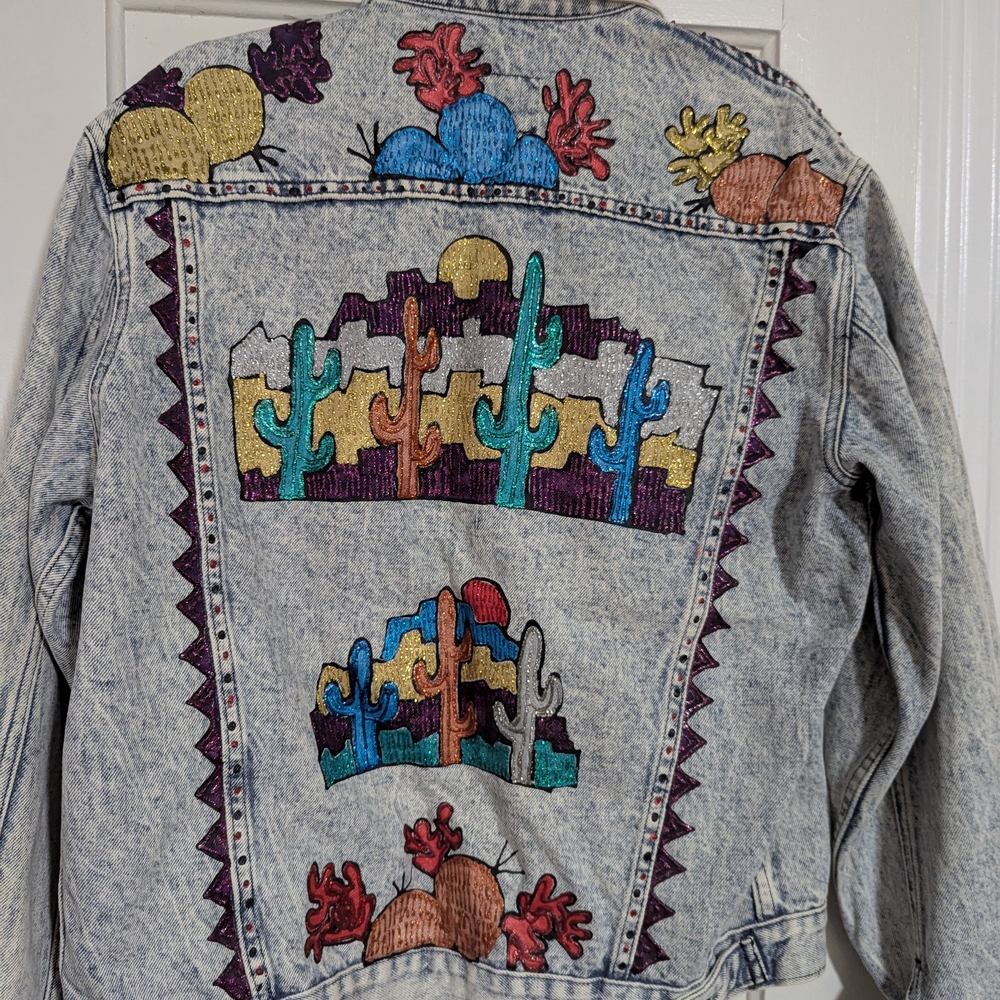 Beautiful Vintage Handpainted By Uma Denim Jacket With Desert Design. - Picture 4 of 9